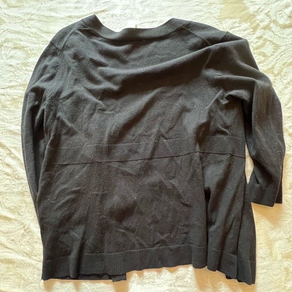 Women’s LOFT Black 3/4 Sleeve Cardigan Sweater - Picture 2 of 5